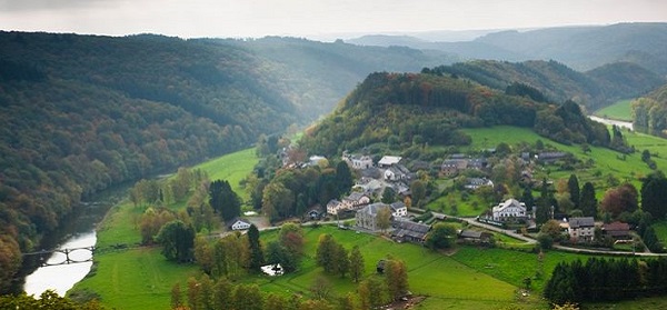 ACERCA DE SPA Y ARDENNES