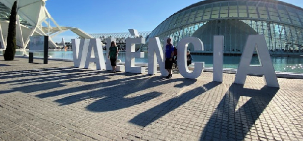 SU VALENCIA